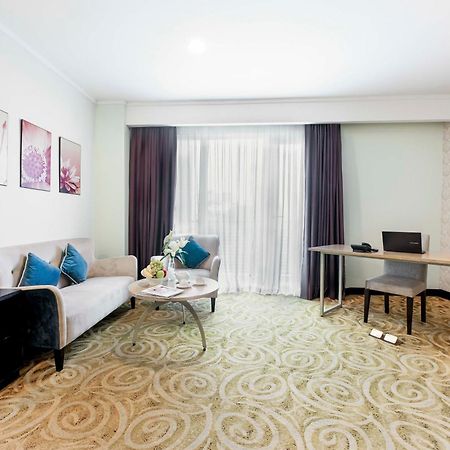 Vien Dong Hotel - Near Bui Vien Walking Street Ho Şi Min Dış mekan fotoğraf