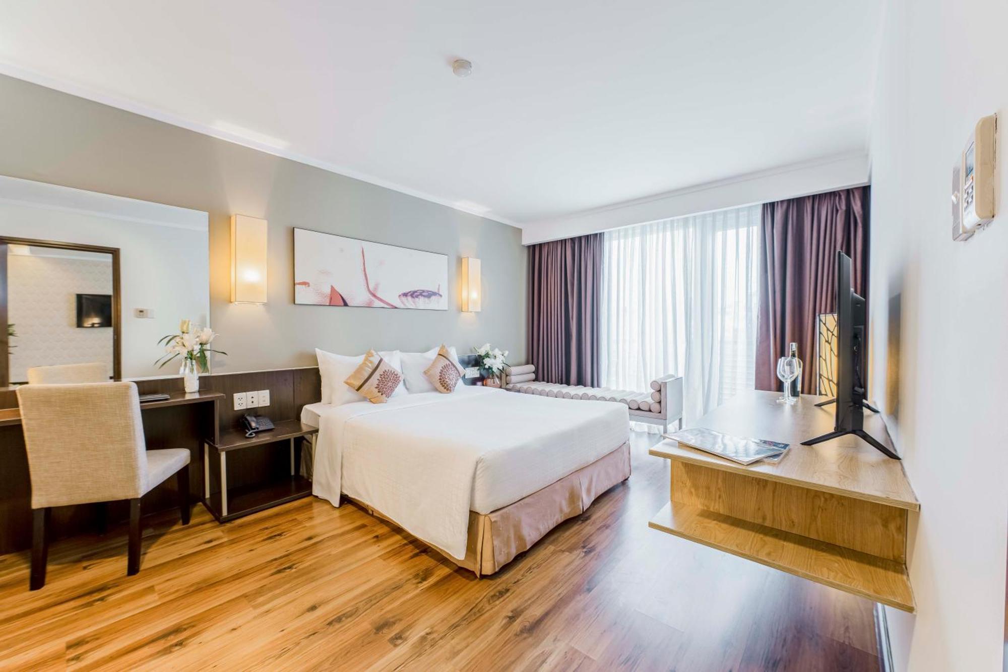 Vien Dong Hotel - Near Bui Vien Walking Street Ho Şi Min Dış mekan fotoğraf