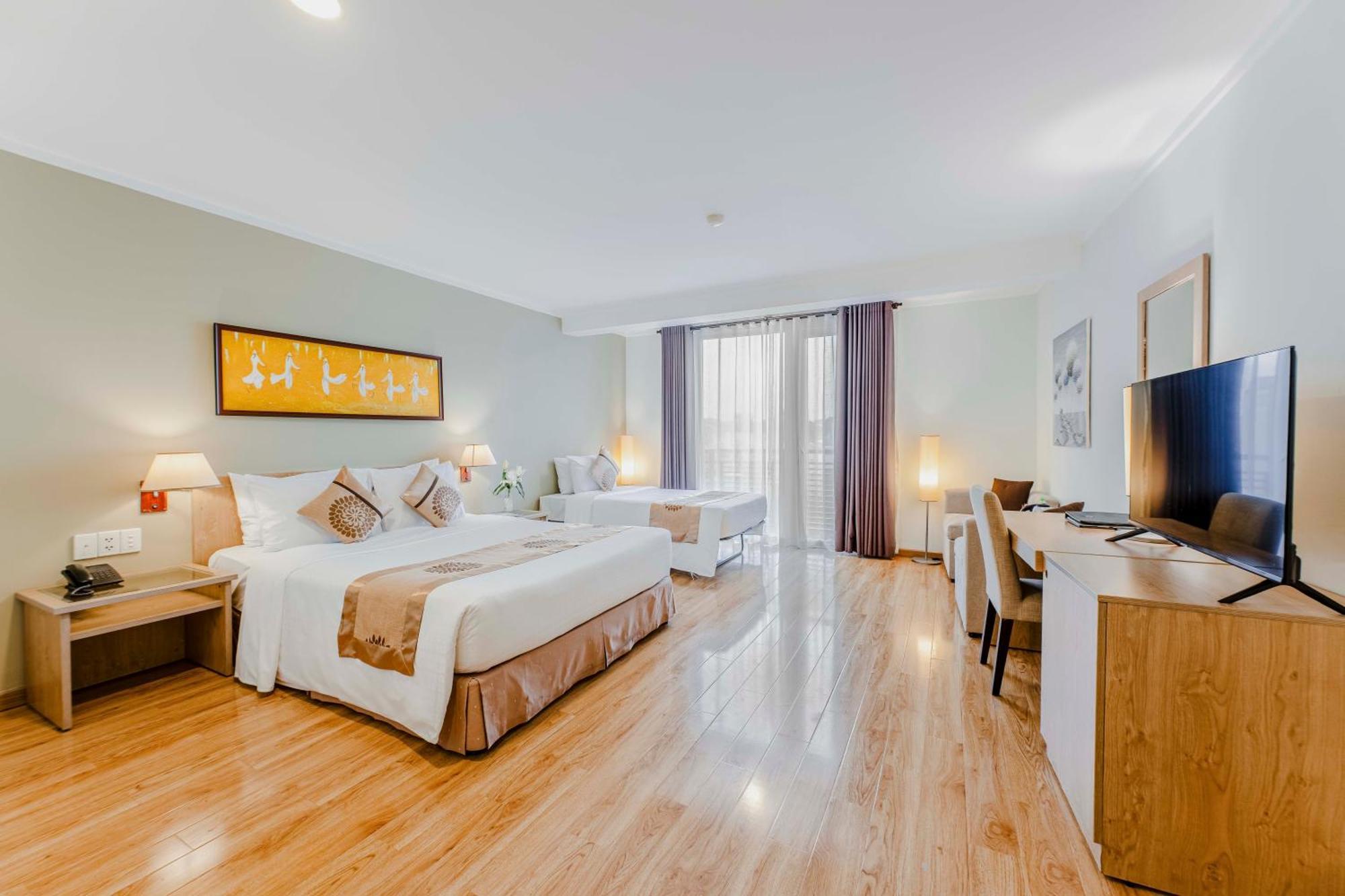 Vien Dong Hotel - Near Bui Vien Walking Street Ho Şi Min Dış mekan fotoğraf