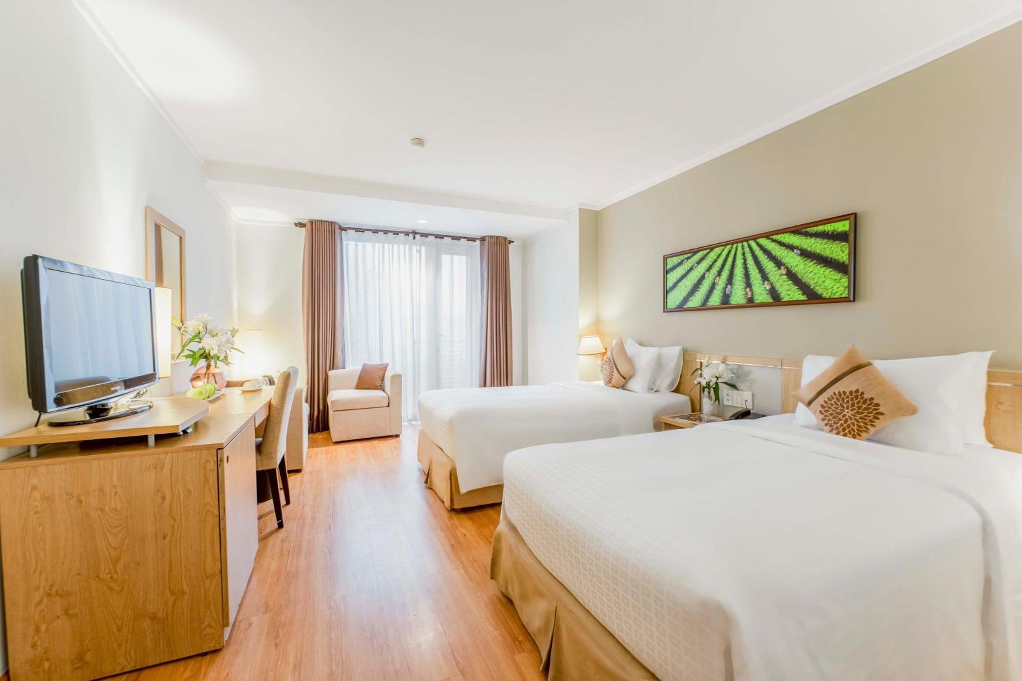 Vien Dong Hotel - Near Bui Vien Walking Street Ho Şi Min Dış mekan fotoğraf